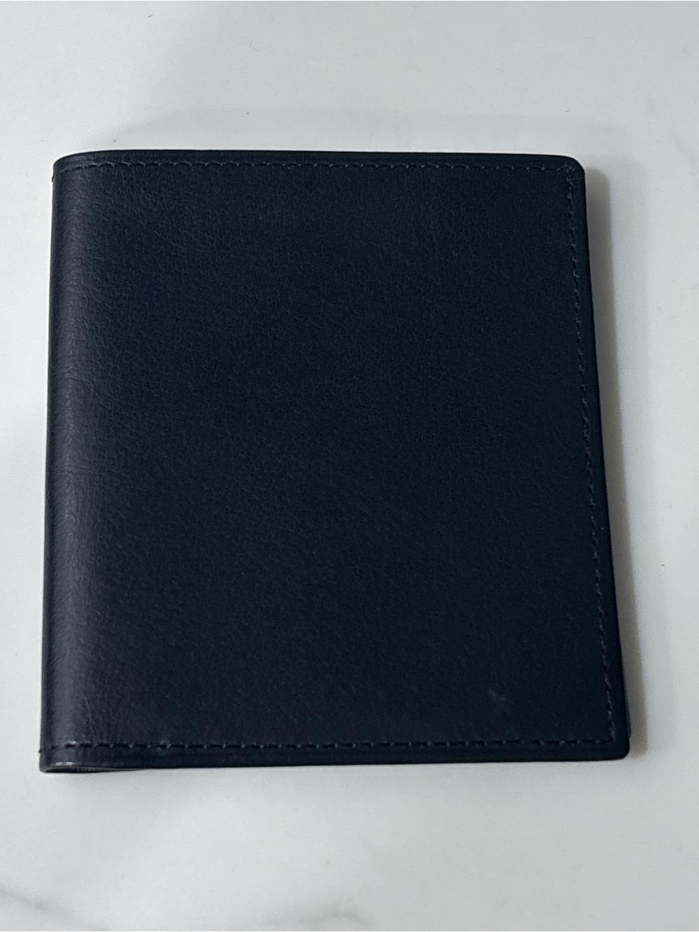 COACH Black Leather Bifold Passcase Wallet ID Window Card Case Minimalist - Picture 4 of 10